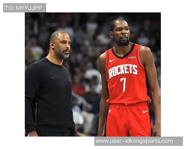 媒体人批评火箭队频繁指责教练呼吁理性看待球队问题与表现